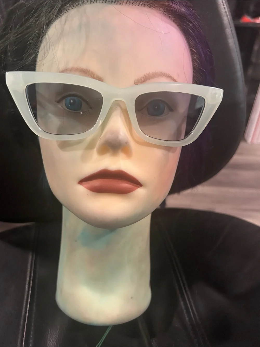 Pastel Green Cat-Eye Women's Sunglasses - Unbranded